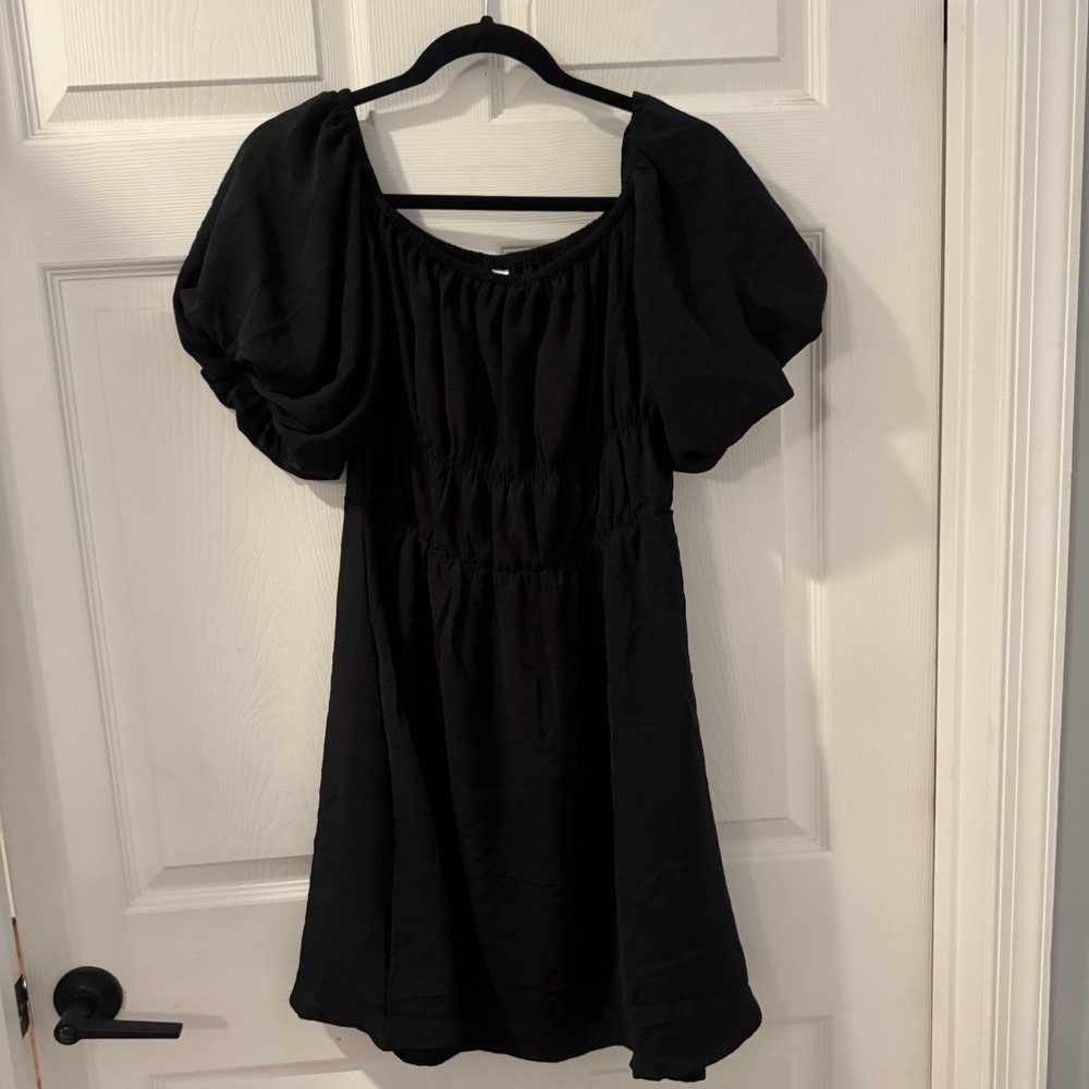 NEW Dokotoo Black Babydoll Dress Puff Sleeve Empire Waist Pockets Sz M